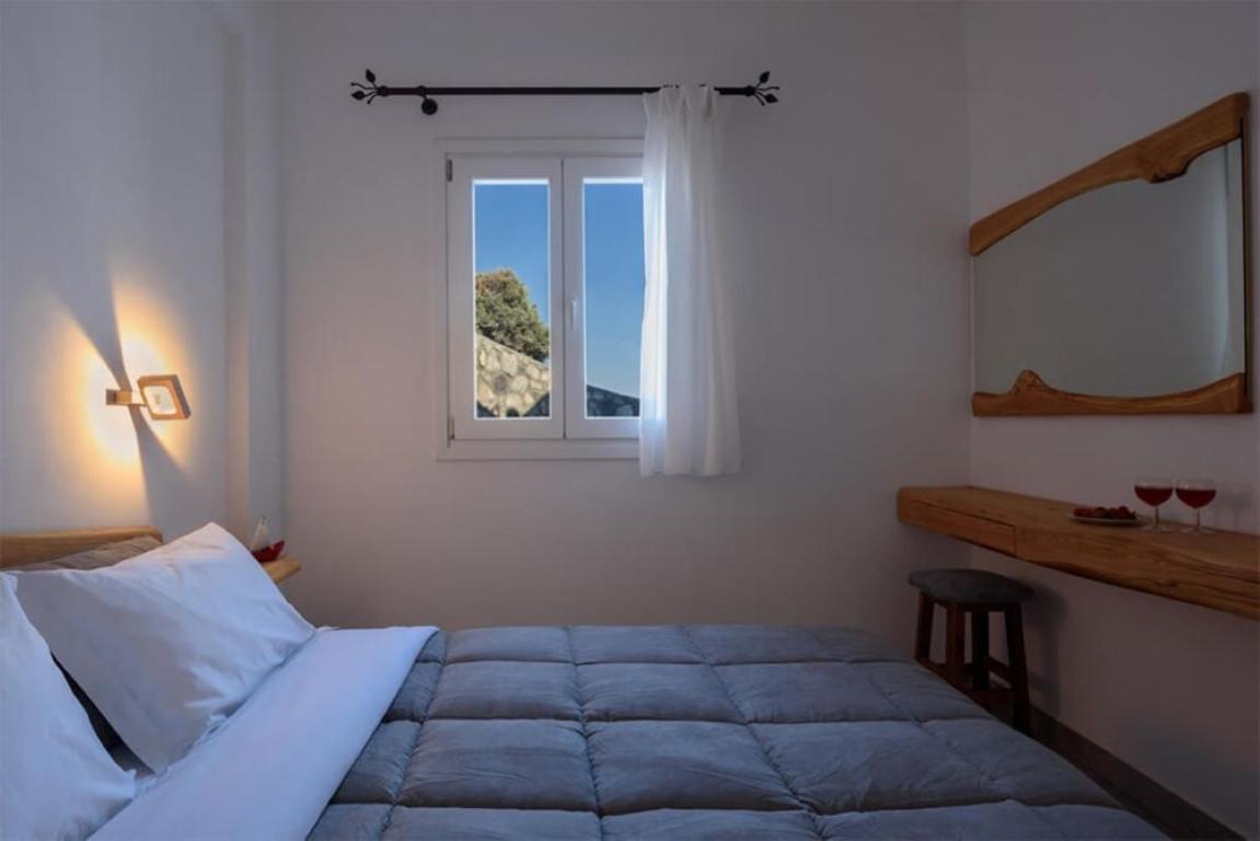 Κalamitsi Rooms & Apartments Kímolos Exteriör bild